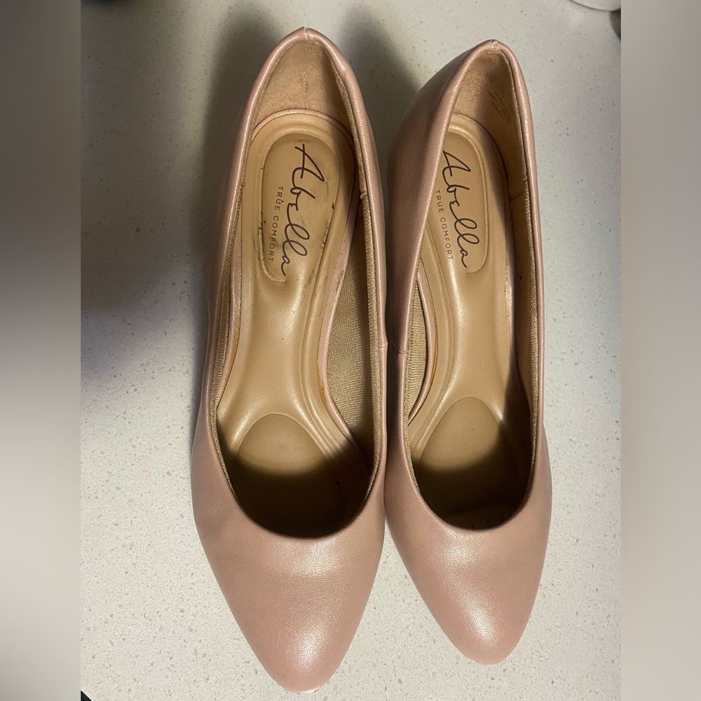 Abella Women's Blush Heels